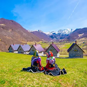 Alpini Villa
